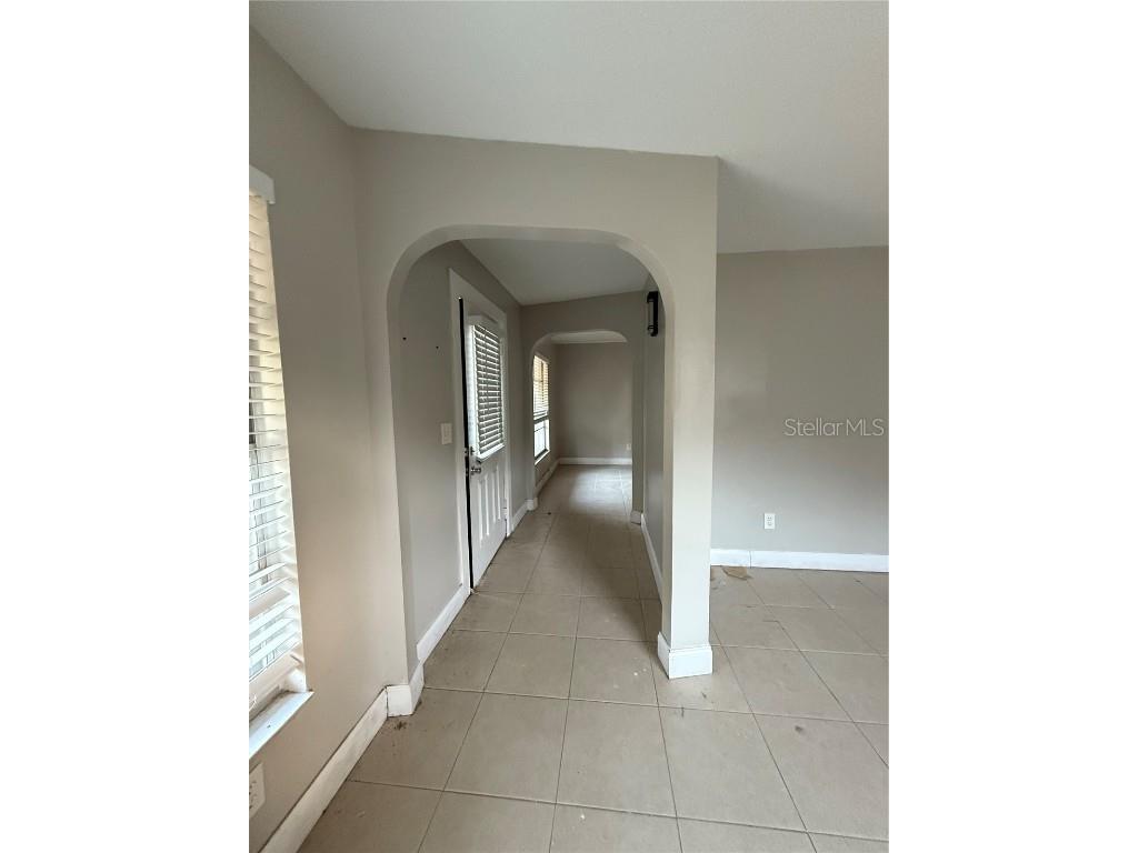 1417 Dolphin Drive Lakeland FL 33801 TB8454721 image5