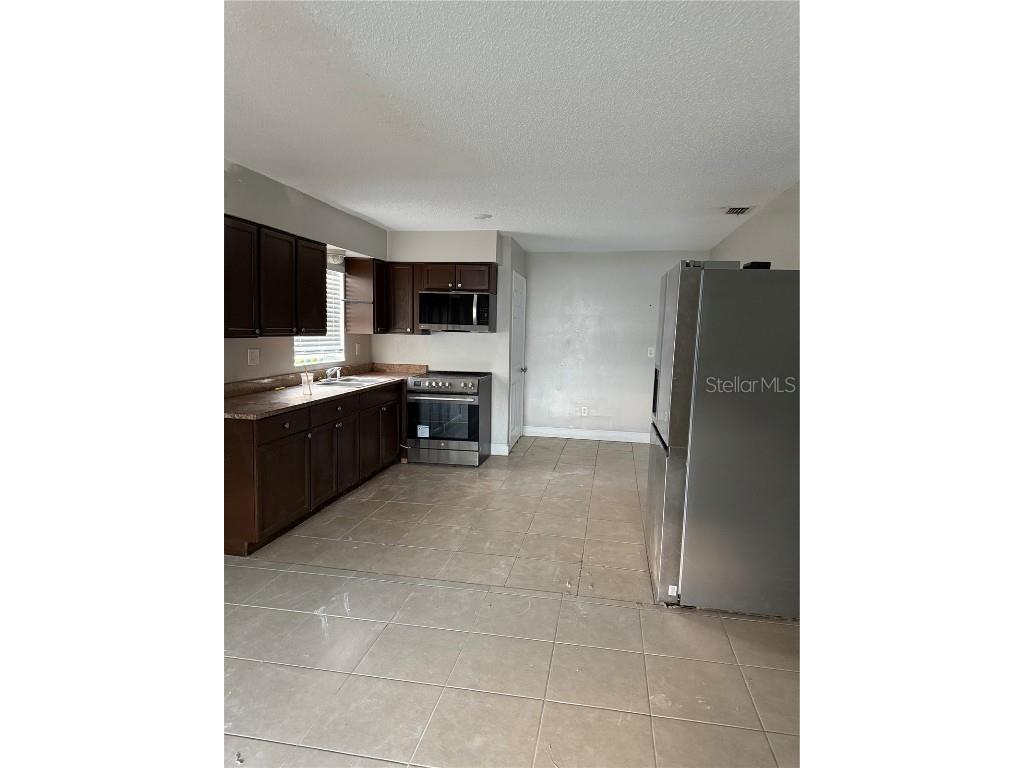 1417 Dolphin Drive Lakeland FL 33801 TB8454721 image6