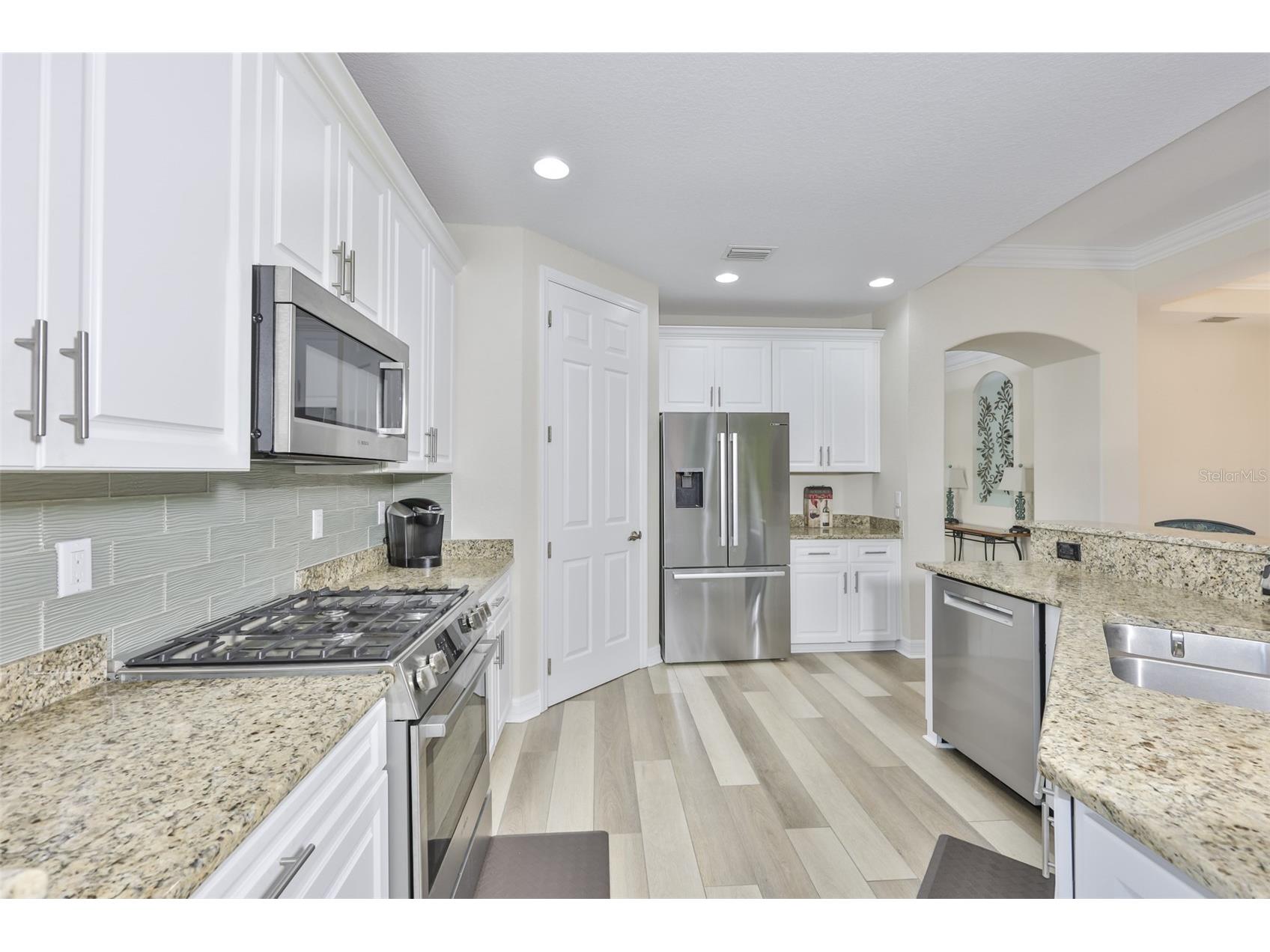 1417 Emerald Dunes Drive Sun City Center FL 33573 TB8454451 image16