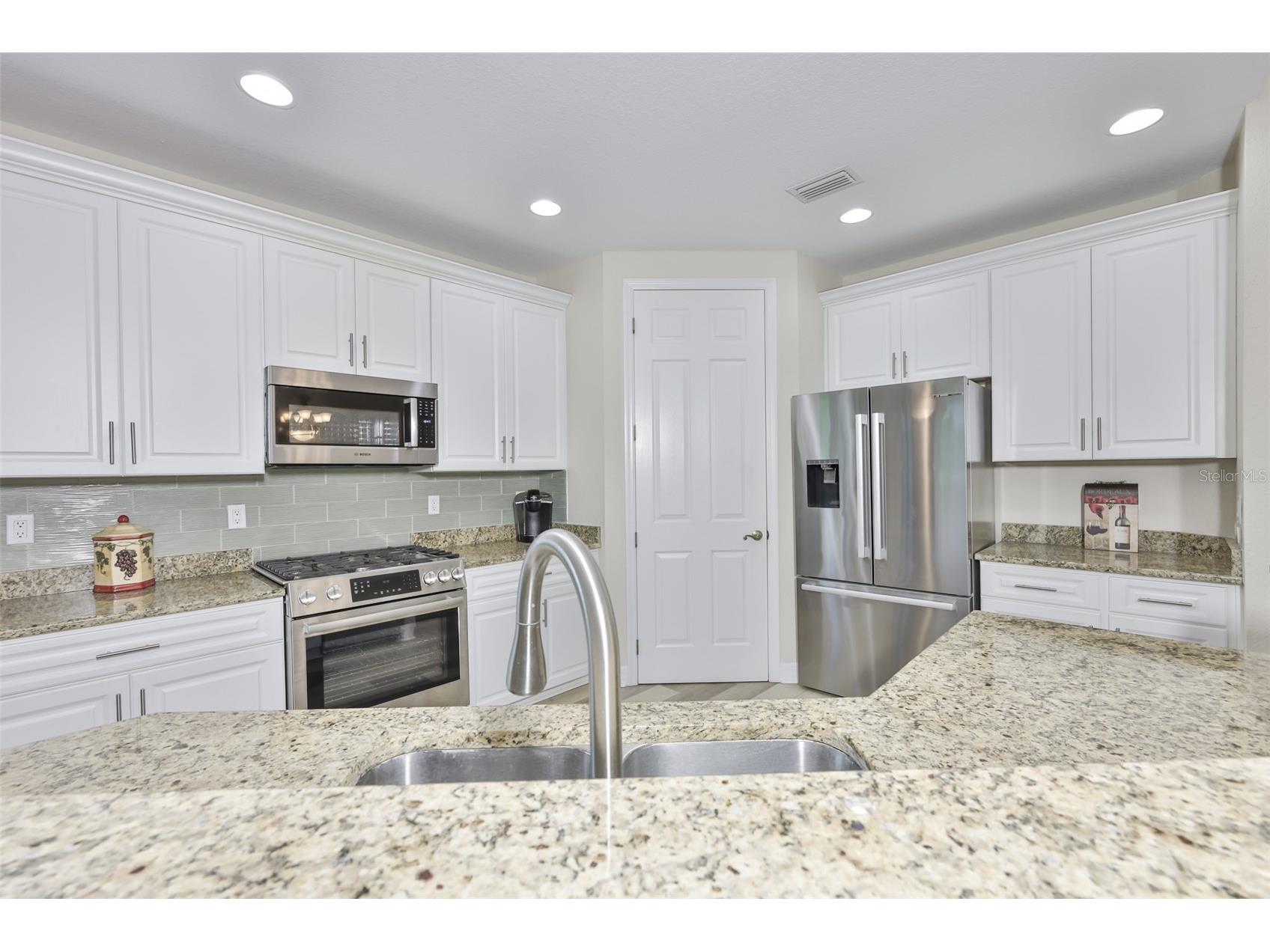 1417 Emerald Dunes Drive Sun City Center FL 33573 TB8454451 image18