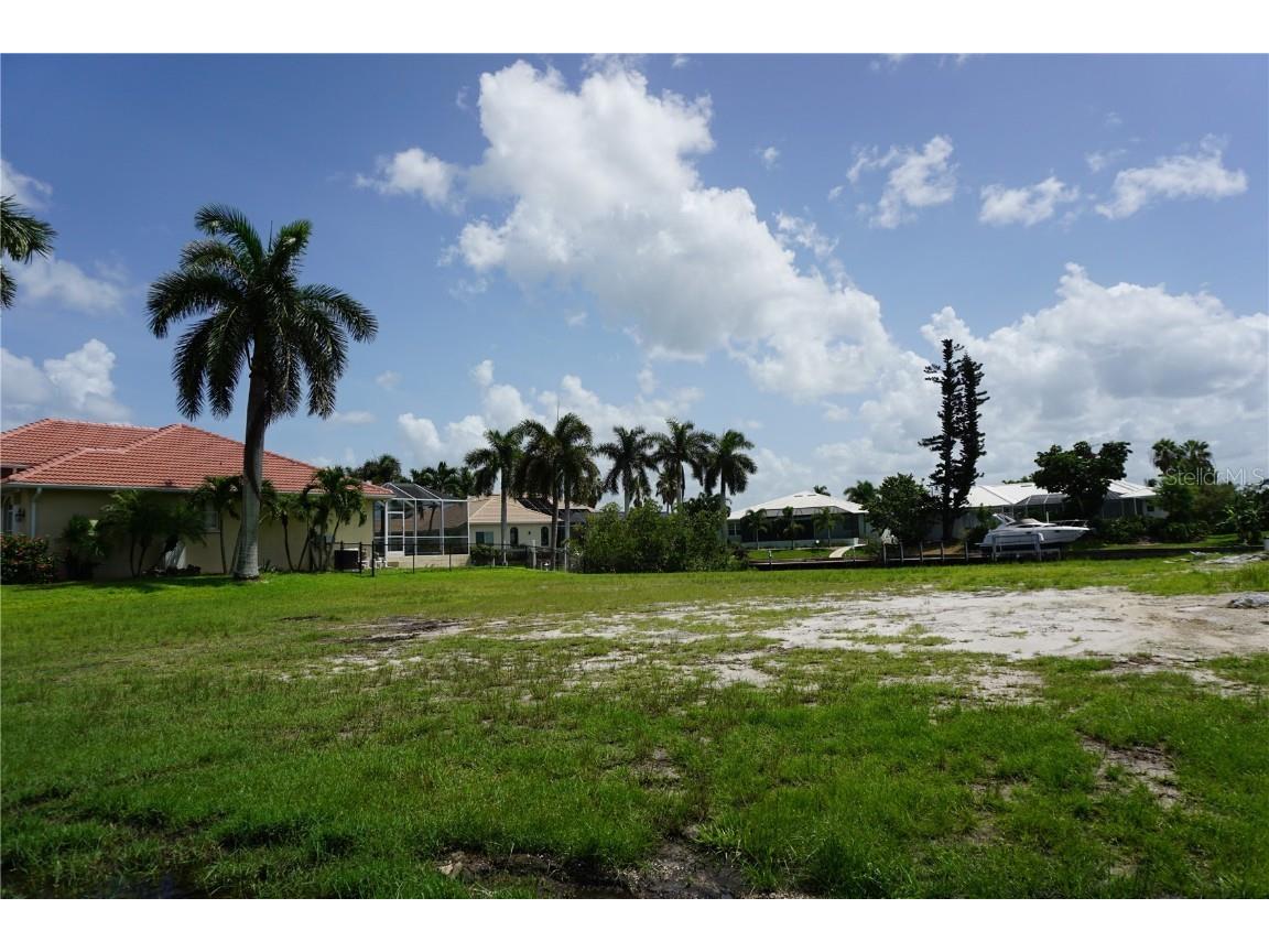 1417 Kittiwake Drive Punta Gorda FL 33950 - SEA FAN CANAL C7497659 image10