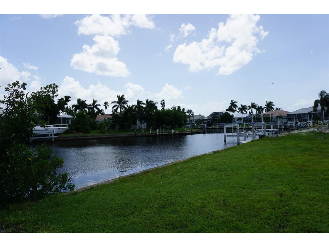 1417 Kittiwake Drive Punta Gorda FL 33950 - SEA FAN CANAL C7497659 image3