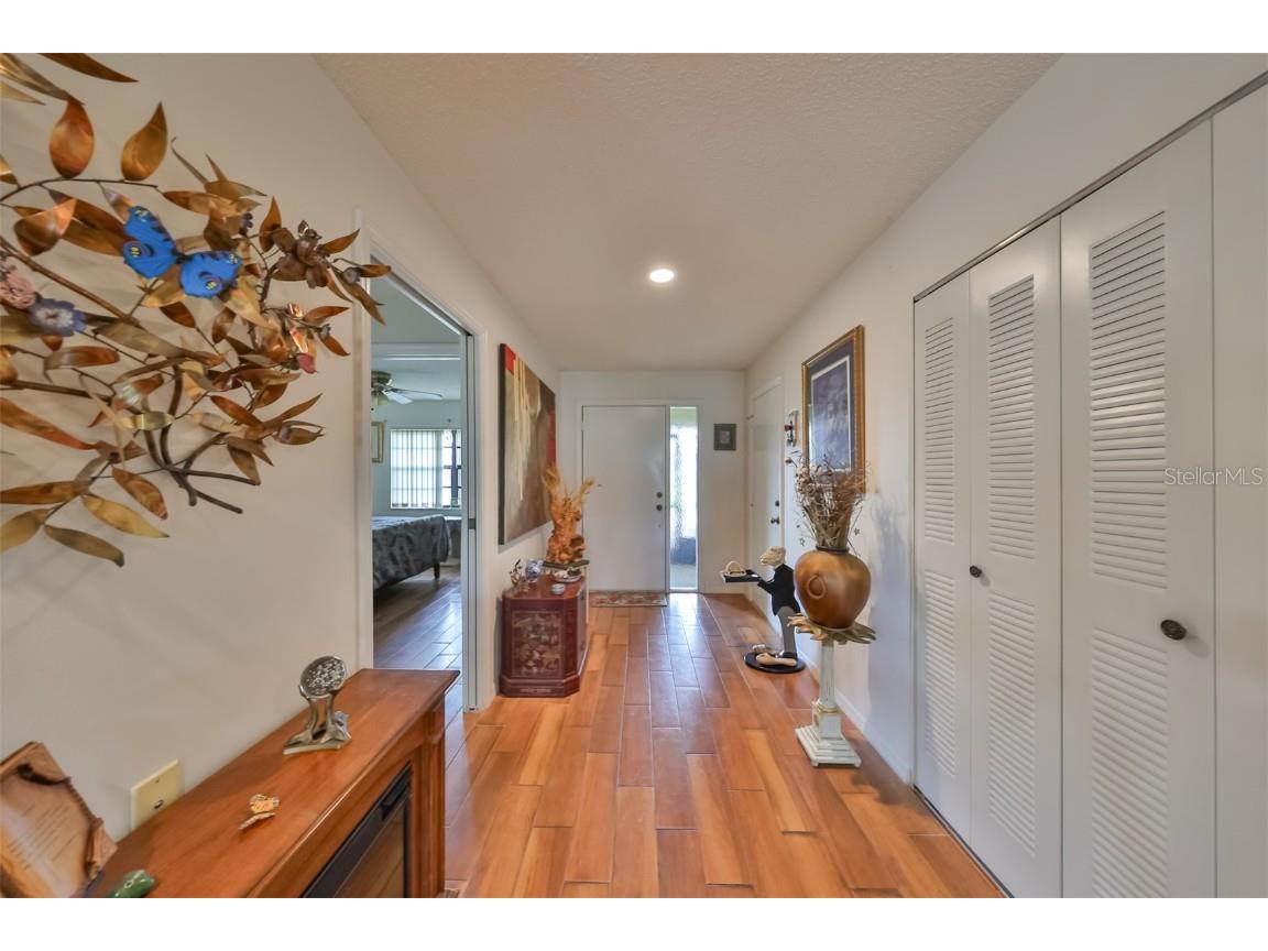 1417 Langley Drive Sun City Center FL 33573 TB8392293 image4