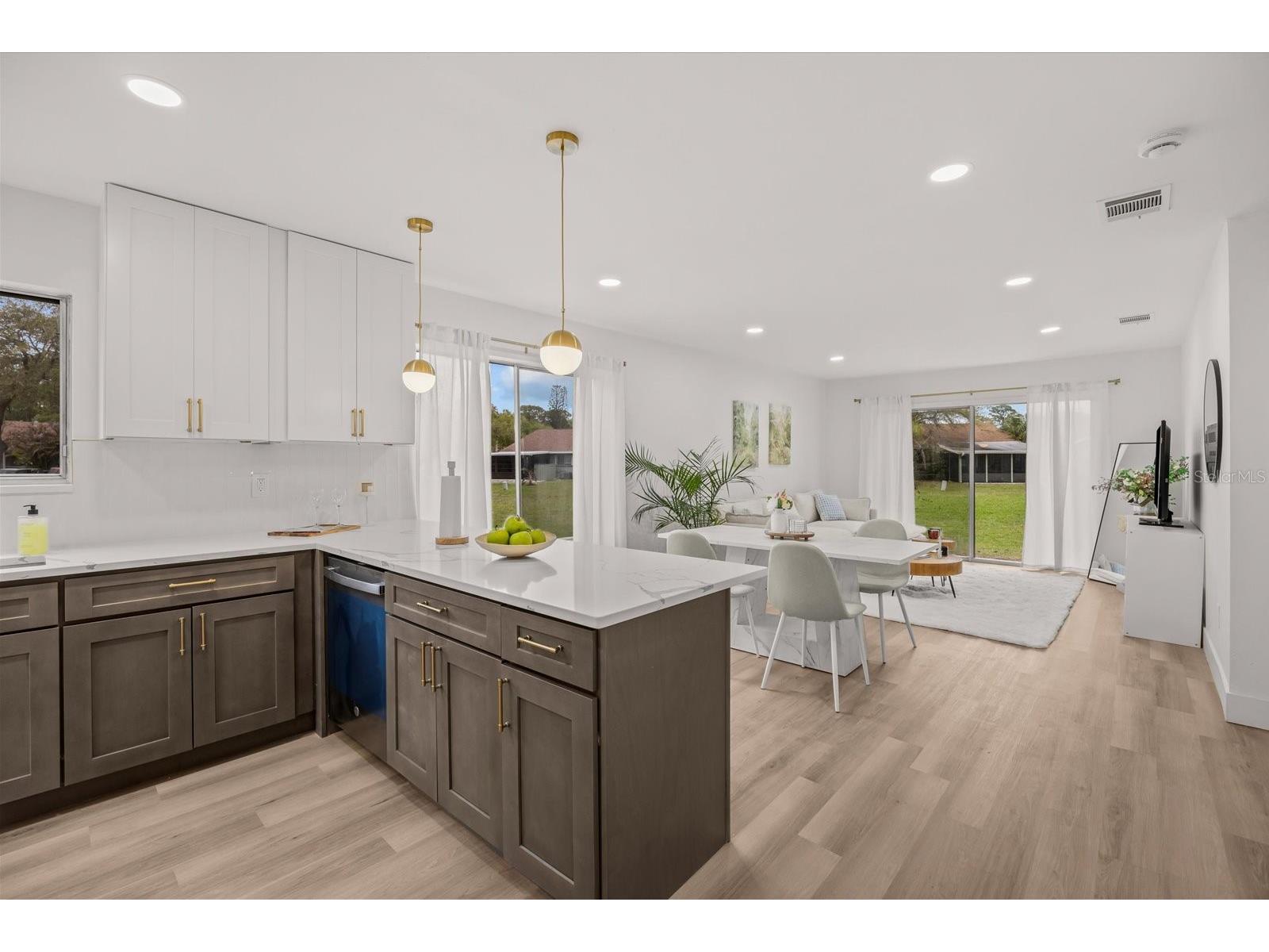 1417 Se Rivergreen Circle Port Saint Lucie FL 34952 O6392366 image3