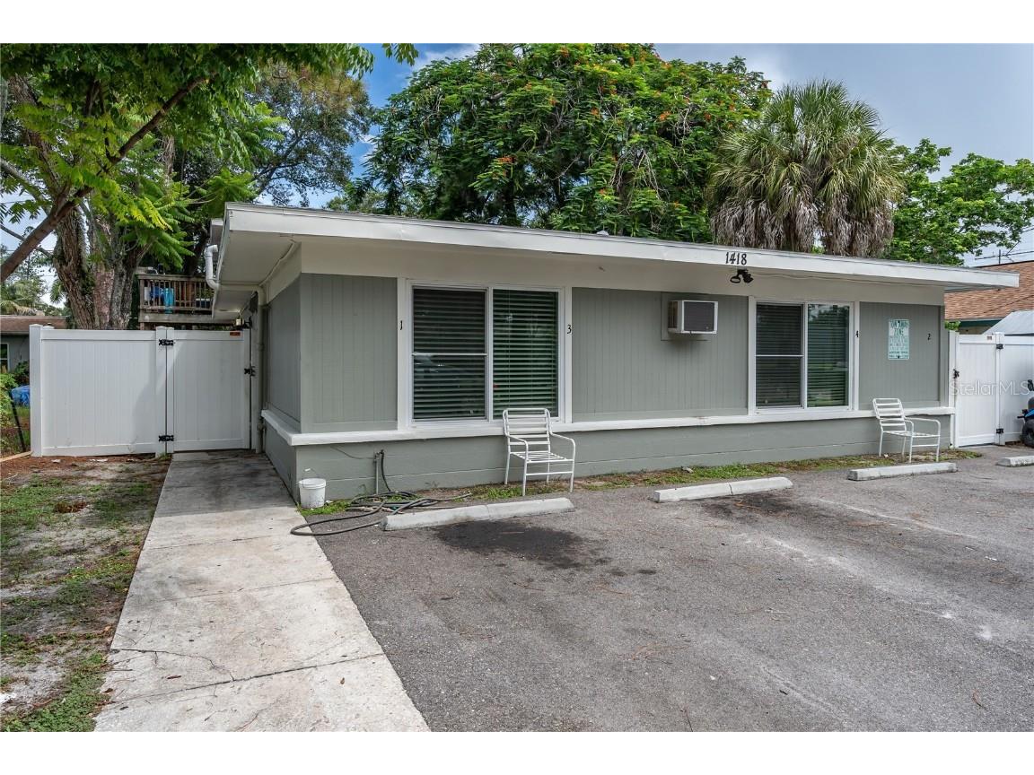 1418 19th Avenue W Bradenton FL 34205 A4580127 image1
