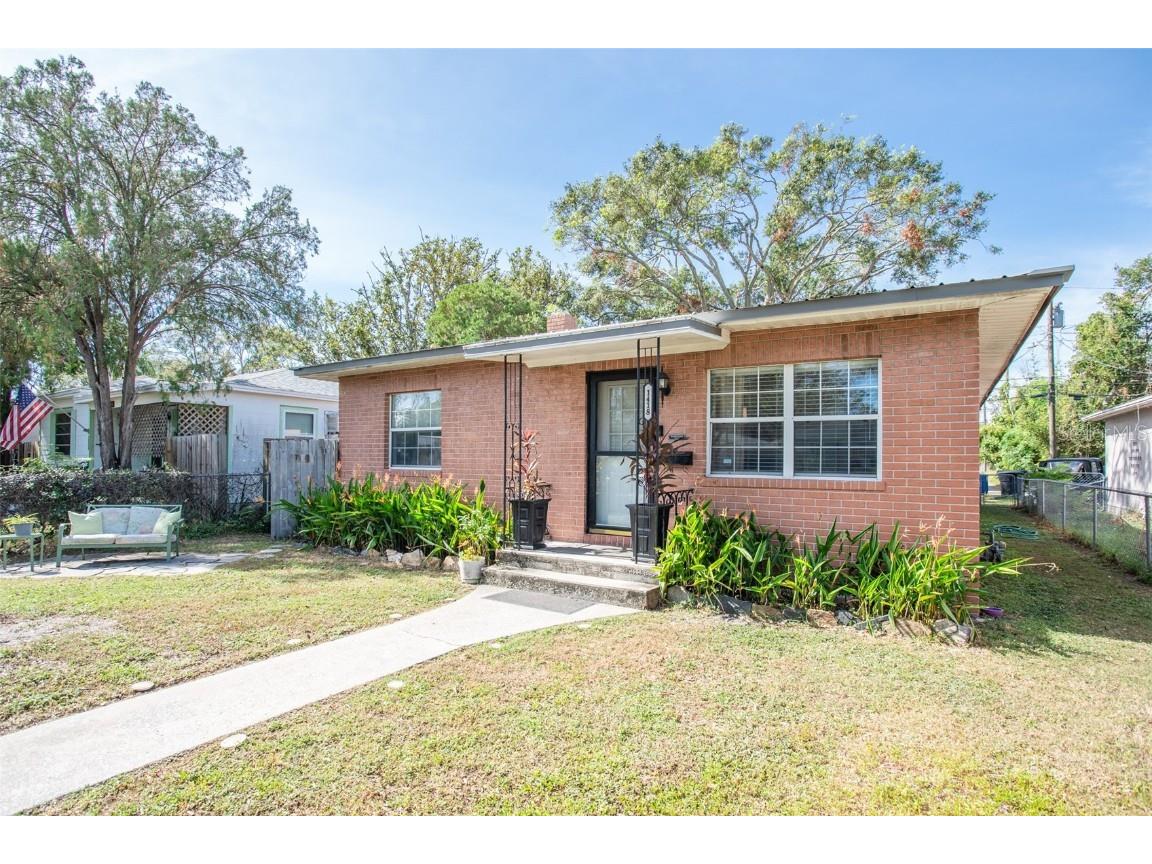 1418 26th Street N Saint Petersburg FL 33713 TB8320793 image1
