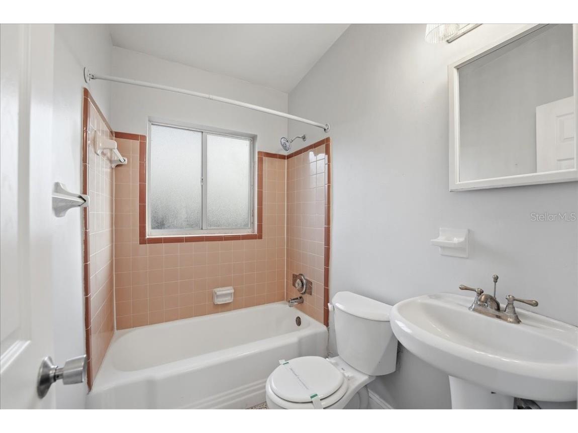 1418 Beatrice Drive Orlando FL 32810 O6364153 image8