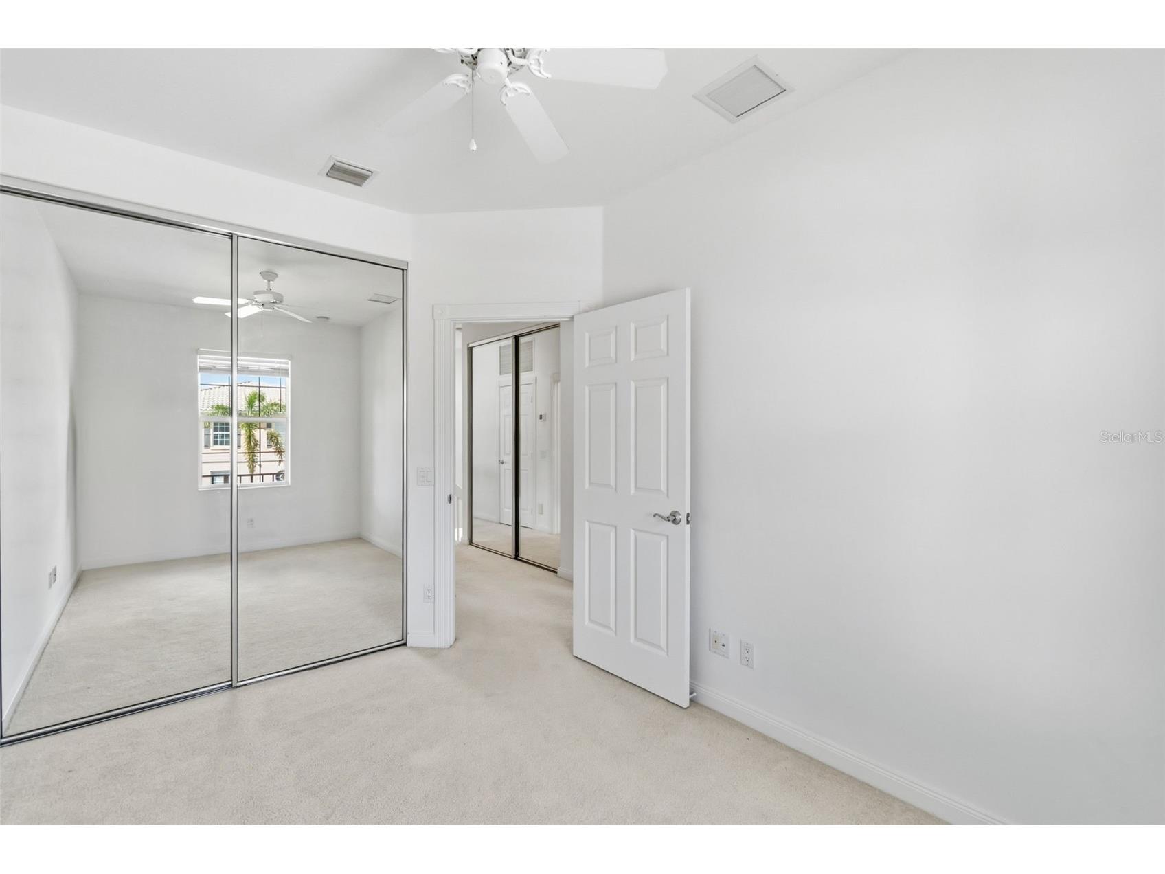 1418 Burgos Drive Sarasota FL 34238 A4686348 image27