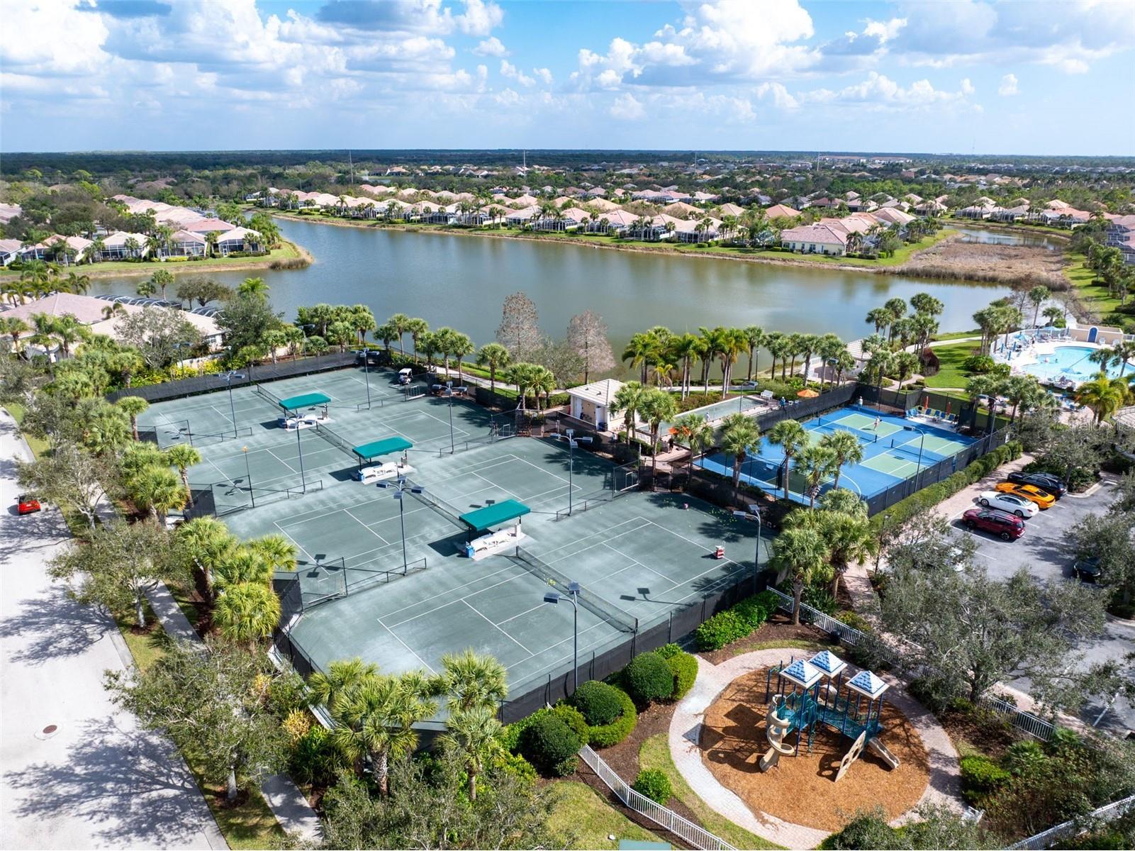 1418 Burgos Drive Sarasota FL 34238 A4686348 image45