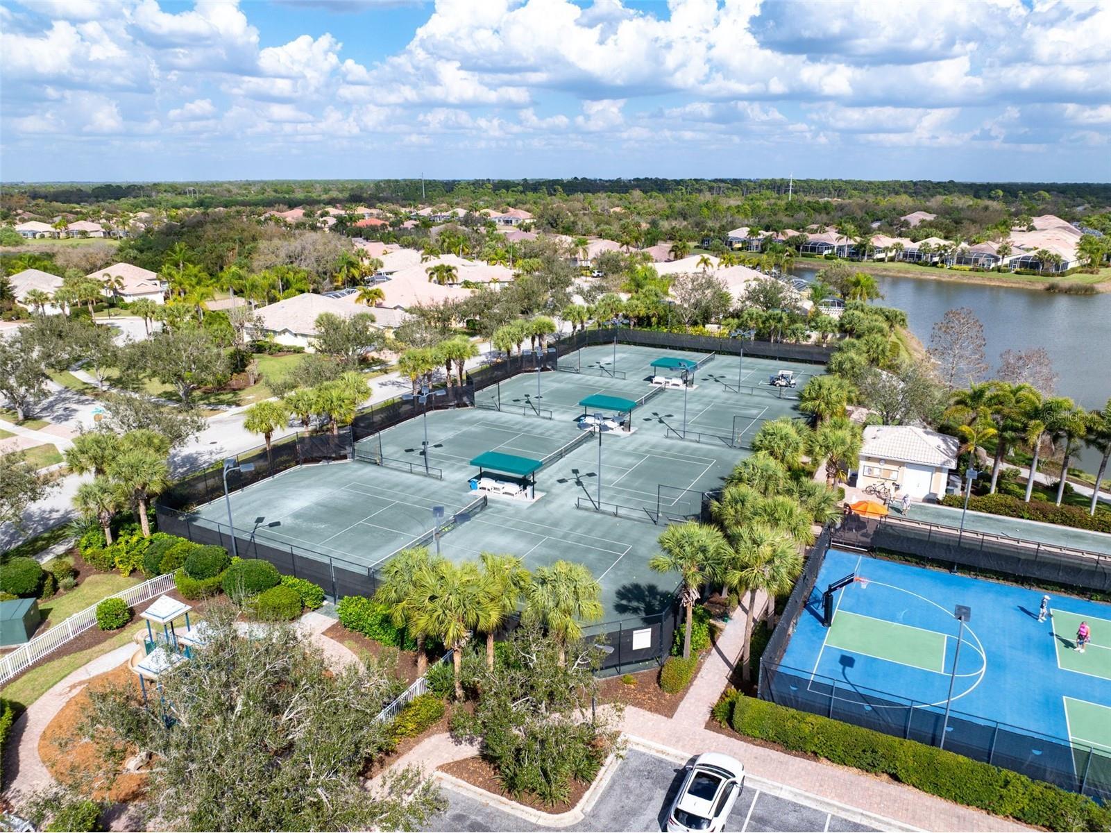 1418 Burgos Drive Sarasota FL 34238 A4686348 image50