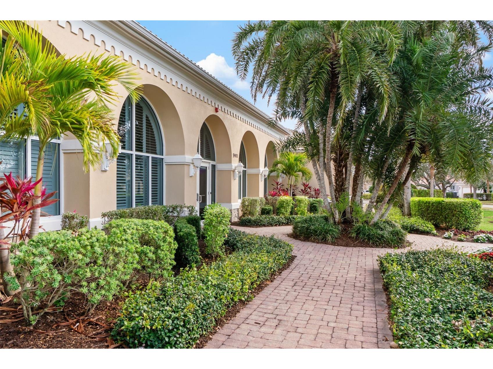 1418 Burgos Drive Sarasota FL 34238 A4686348 image51