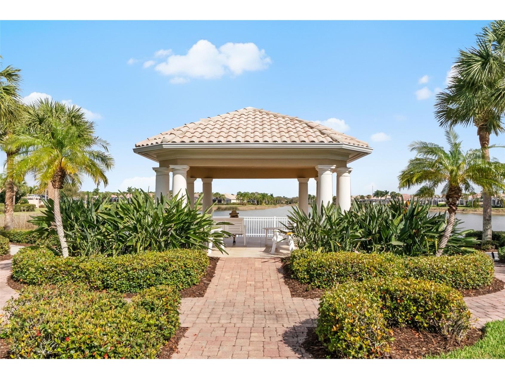 1418 Burgos Drive Sarasota FL 34238 A4686348 image52