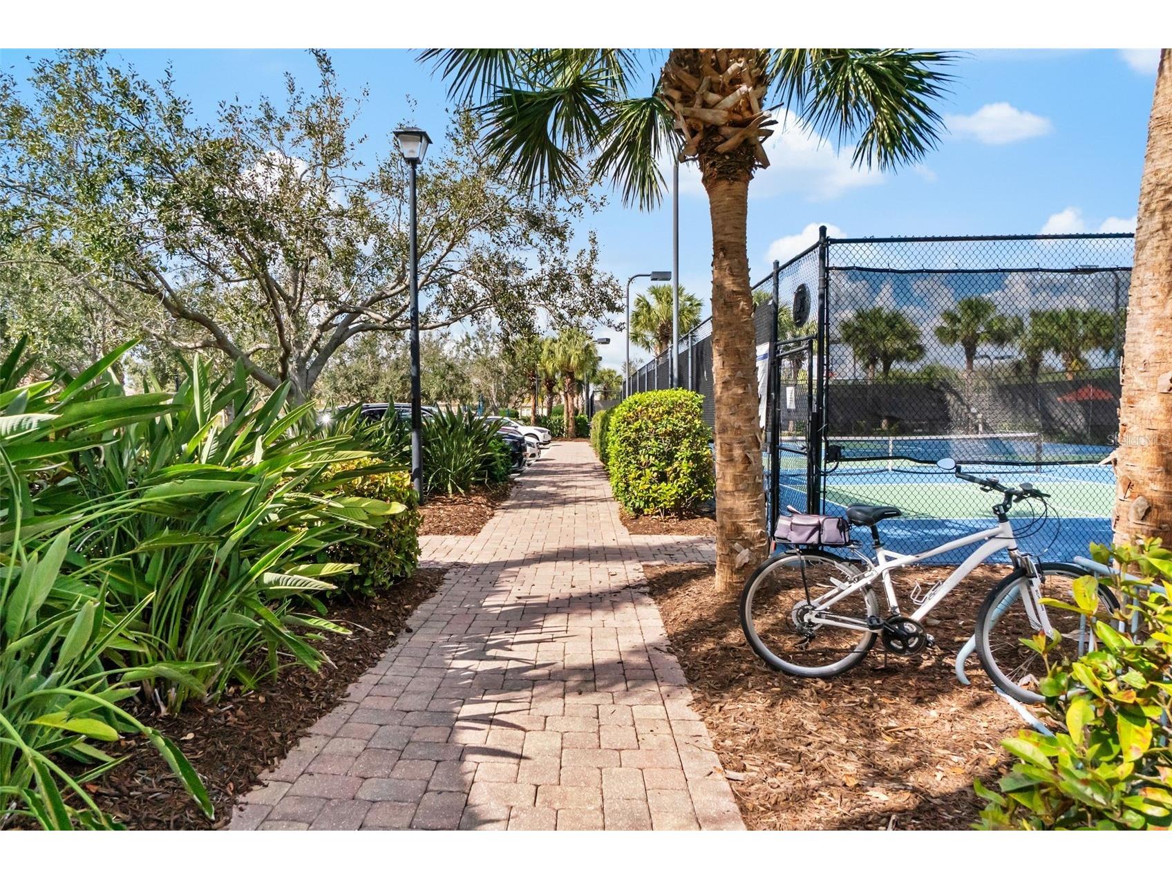 1418 Burgos Drive Sarasota FL 34238 A4686348 image57