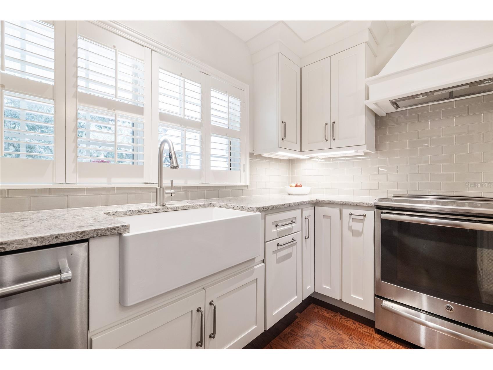1418 E Park Circle Tampa FL 33604 - HILLSBOROUGH RIVER TB8512746 image13
