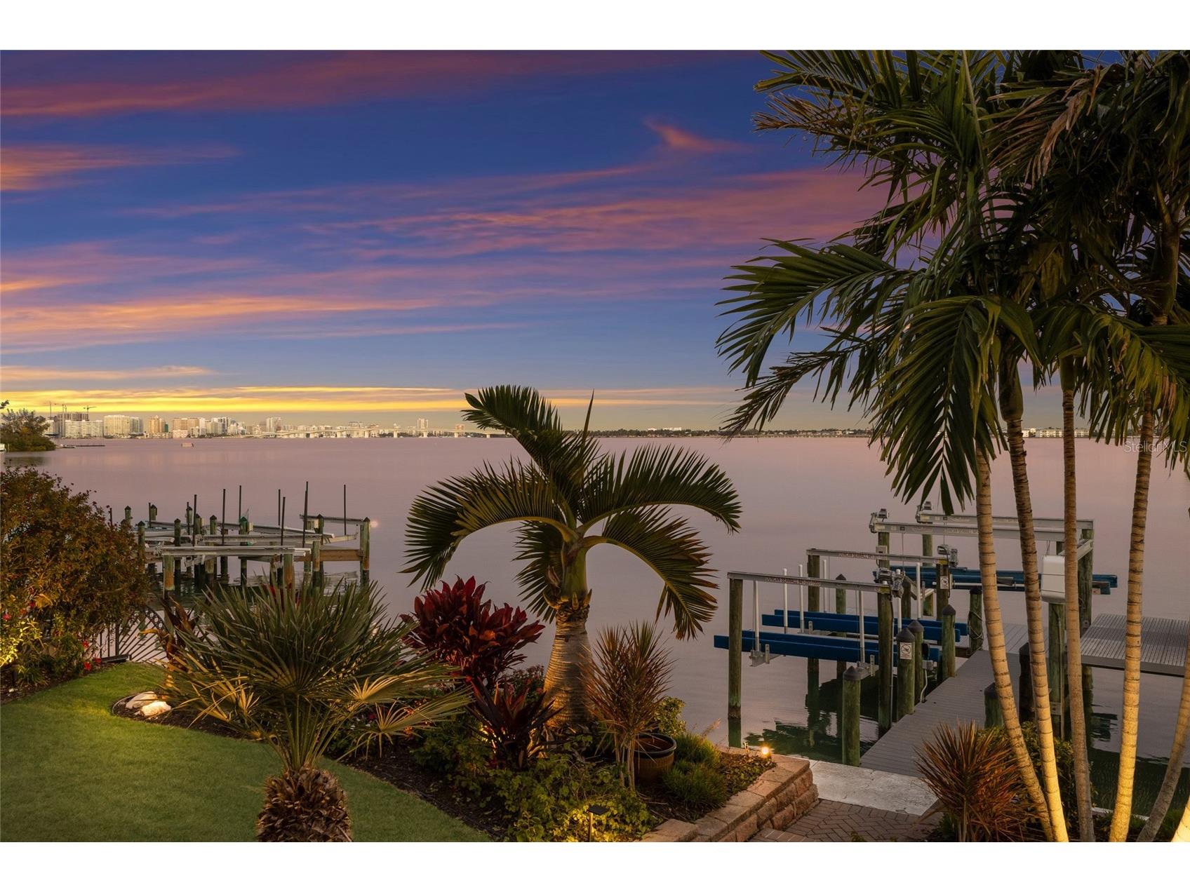 1418 John Ringling Parkway Sarasota FL 34236 - SARASOTA BAY A4675500 image2