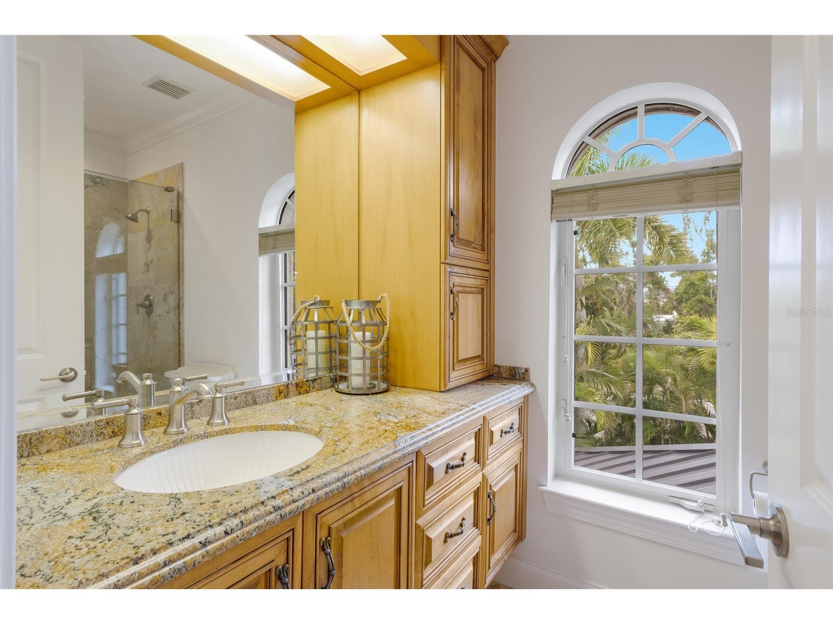 1418 John Ringling Parkway Sarasota FL 34236 - SARASOTA BAY A4675500 image50