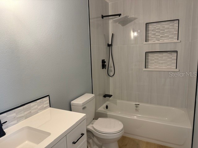 1418 N Hudson Street Orlando FL 32808 O6422114 image8