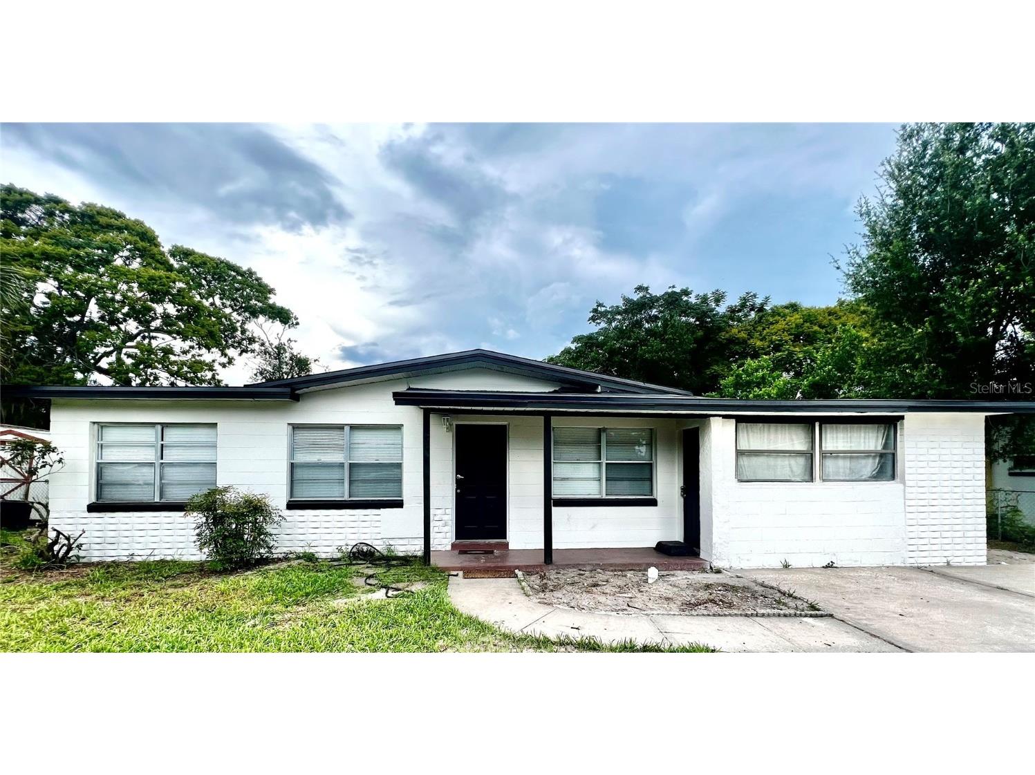 1418 Queensway Road Orlando FL 32808 O6123754 image1