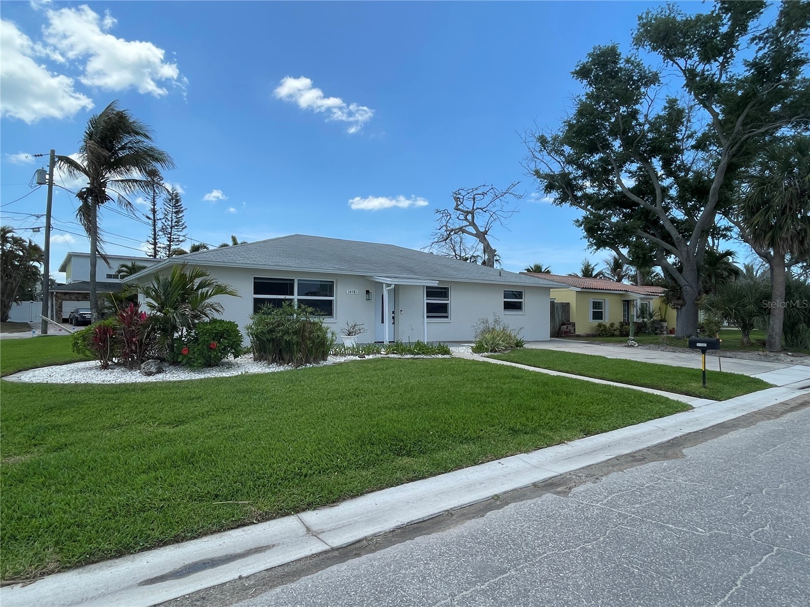 14181 E Parsley Drive Madeira Beach FL 33708 TB8481121 image2