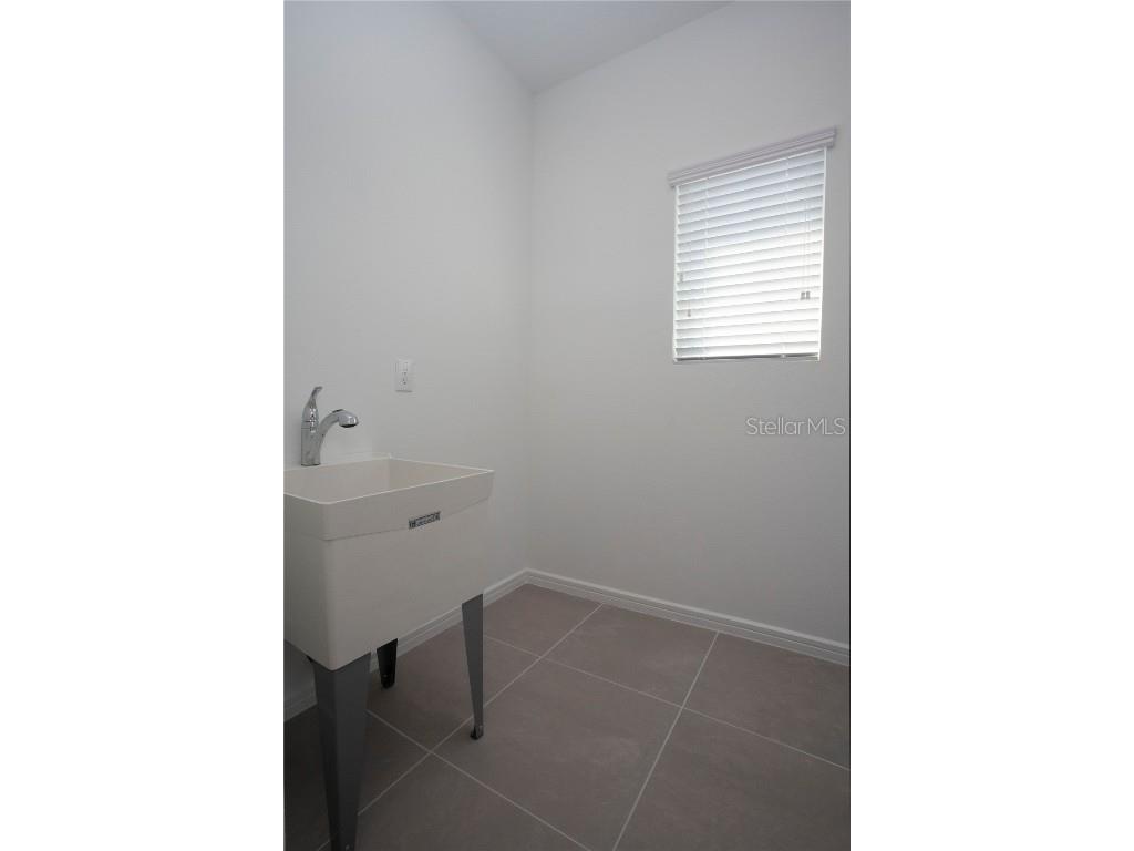 14184 Hammock Crest Way Riverview FL 33569 TB8398932 image54