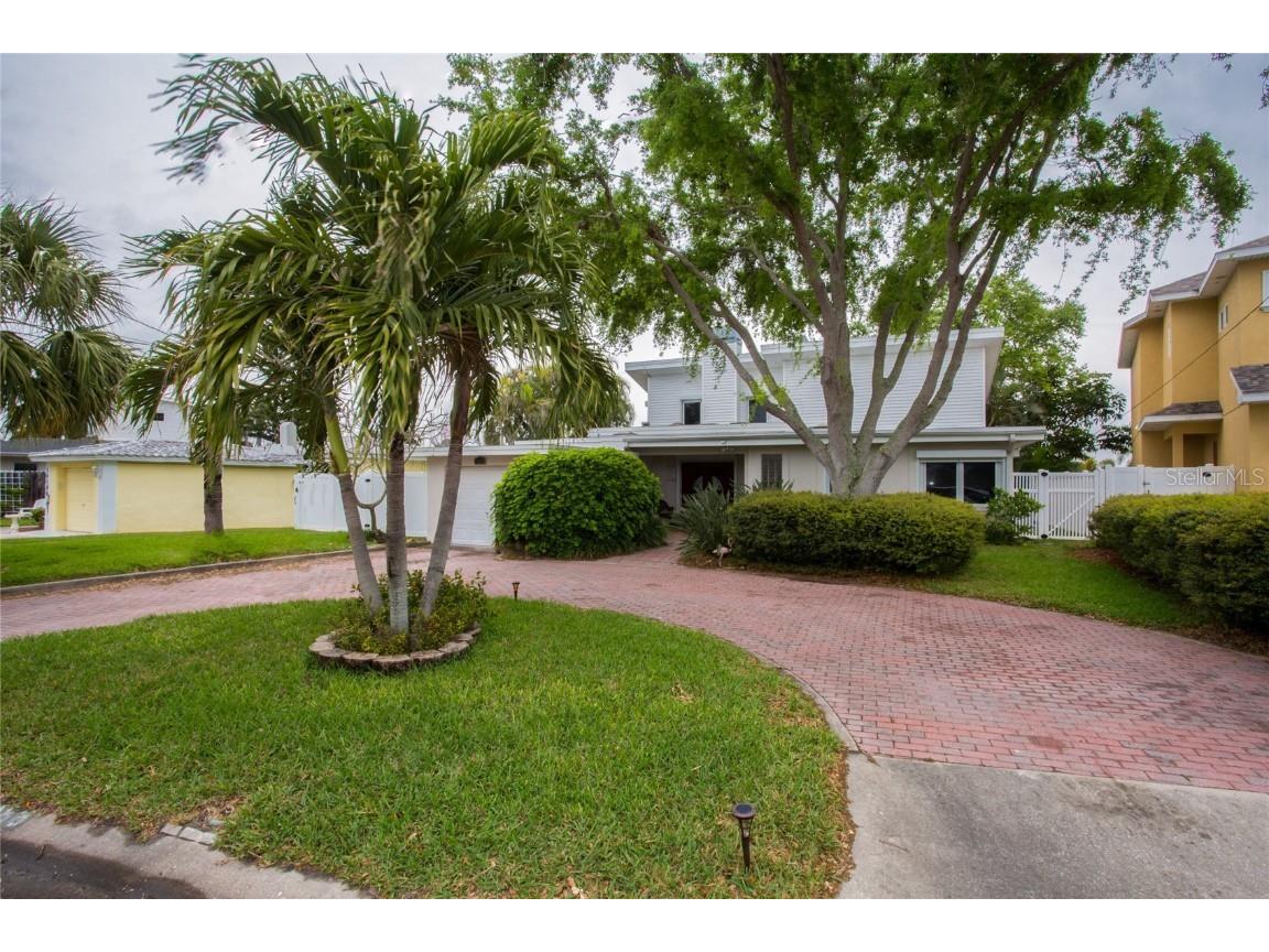 14186 W Parsley Drive Madeira Beach FL 33708 - BOCA CIEGA TB8316976 image1