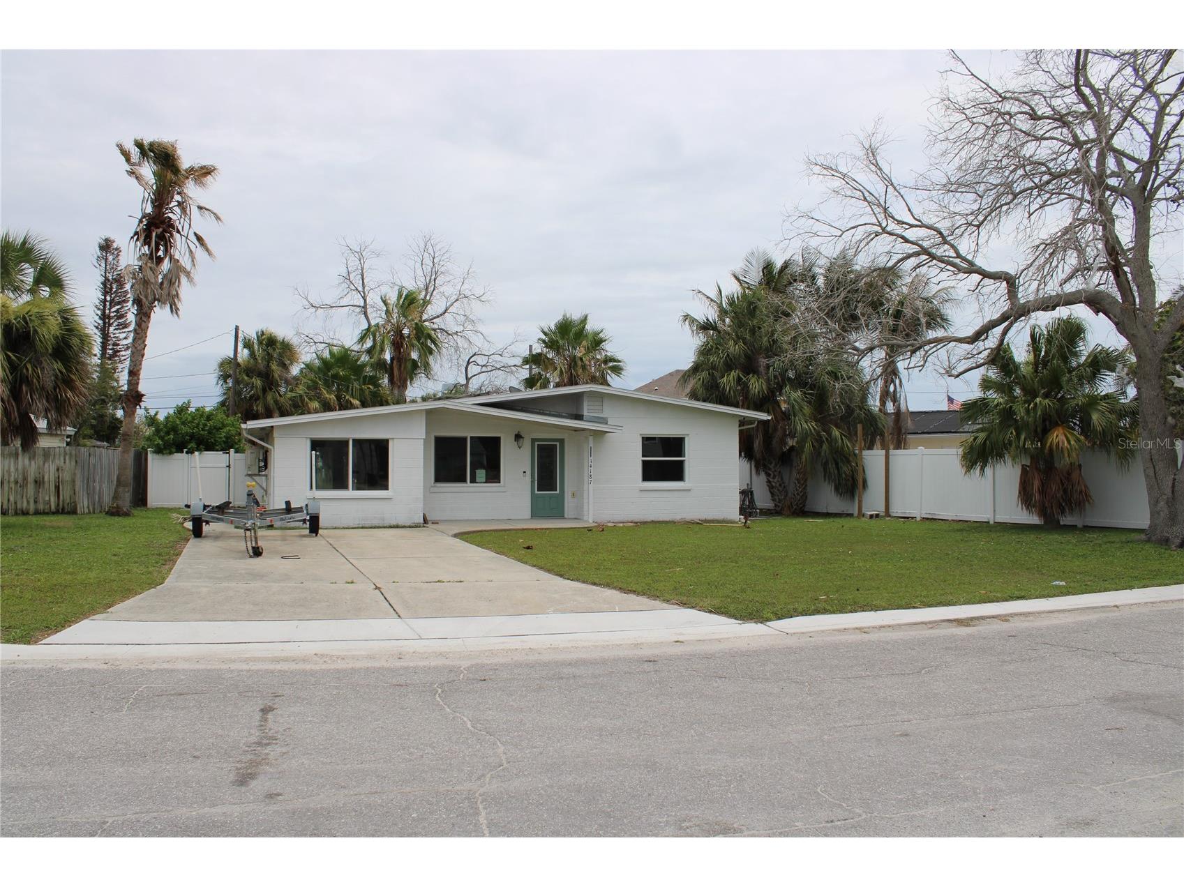 14187 W Parsley Drive Madeira Beach FL 33708 TB8515597 image1