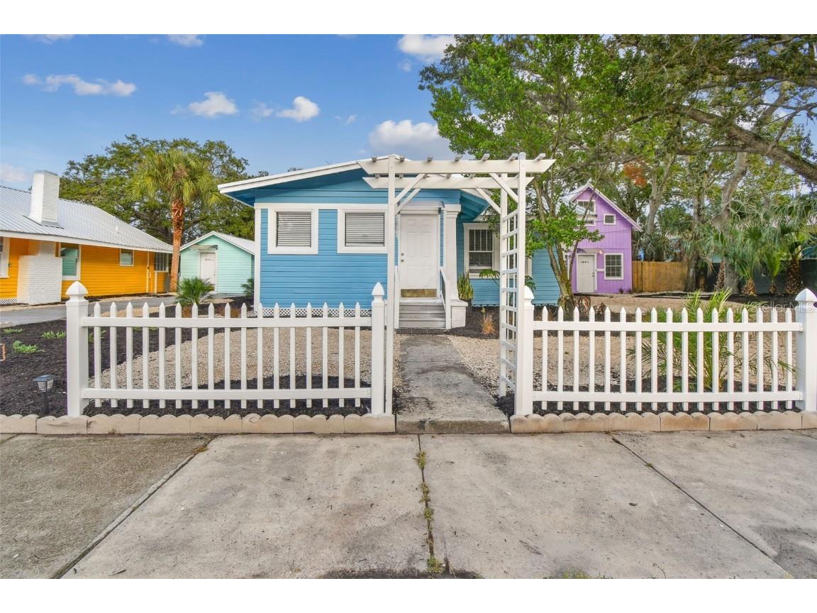 1419 10th Street W Bradenton FL 34205 A4589118 image1