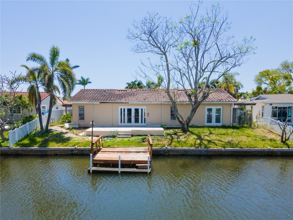 1419 47th Avenue NE Saint Petersburg FL 33703 TB8370596 image1