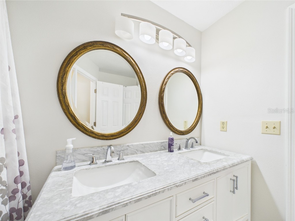 14191 SE 25th Avenue Summerfield FL 34491 P4934993 image33