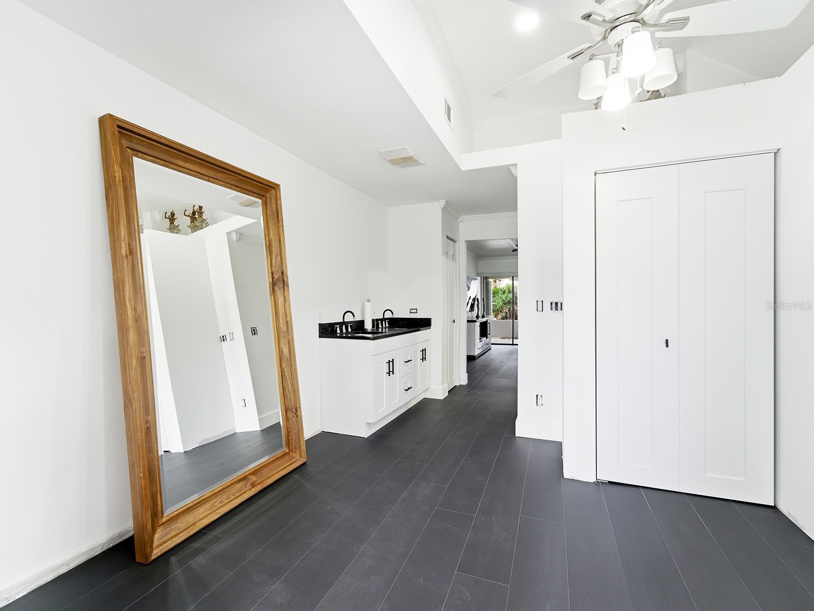 142 Barrington Drive Brandon FL 33511 TB8484875 image18