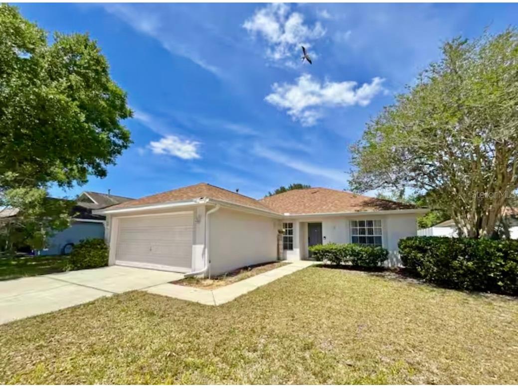 142 Glasgow Court Davenport FL 33897 S5133882 image1