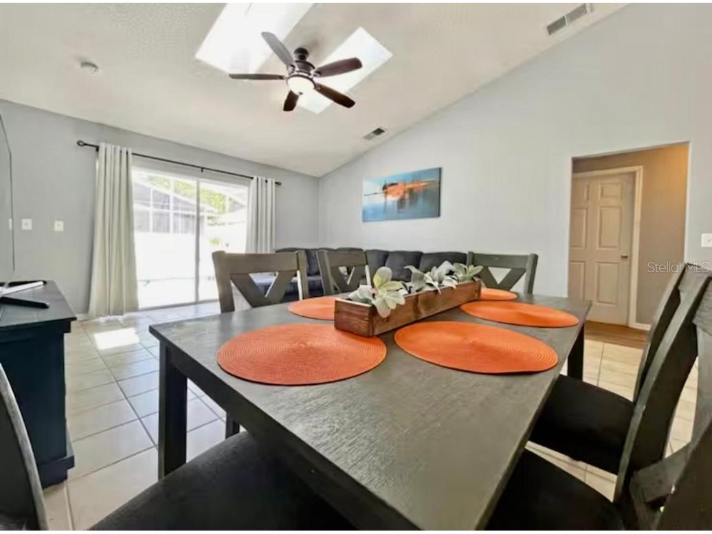 142 Glasgow Court Davenport FL 33897 S5133882 image8