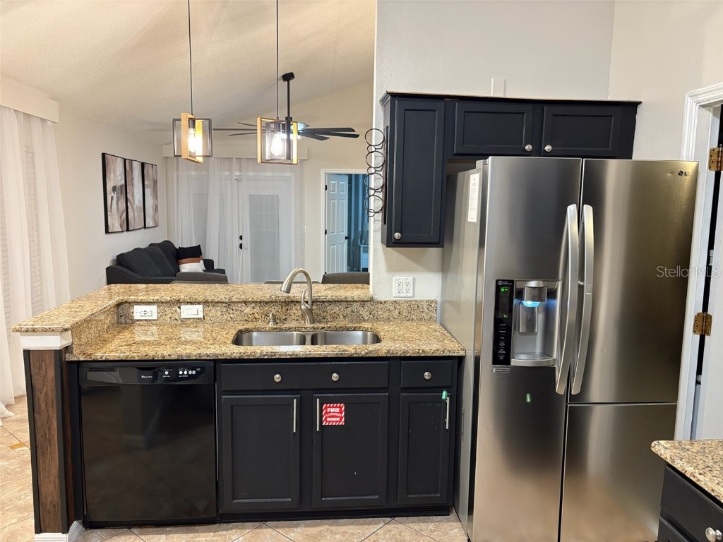 142 Hollingshead Loop Davenport FL 33896 O6357309 image2