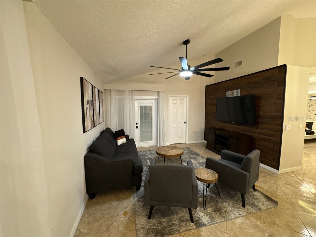 142 Hollingshead Loop Davenport FL 33896 O6357309 image8