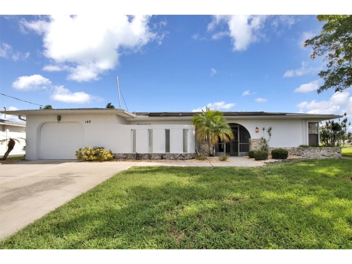 142 Leland St Se Port Charlotte FL 33952 C7465161 image1