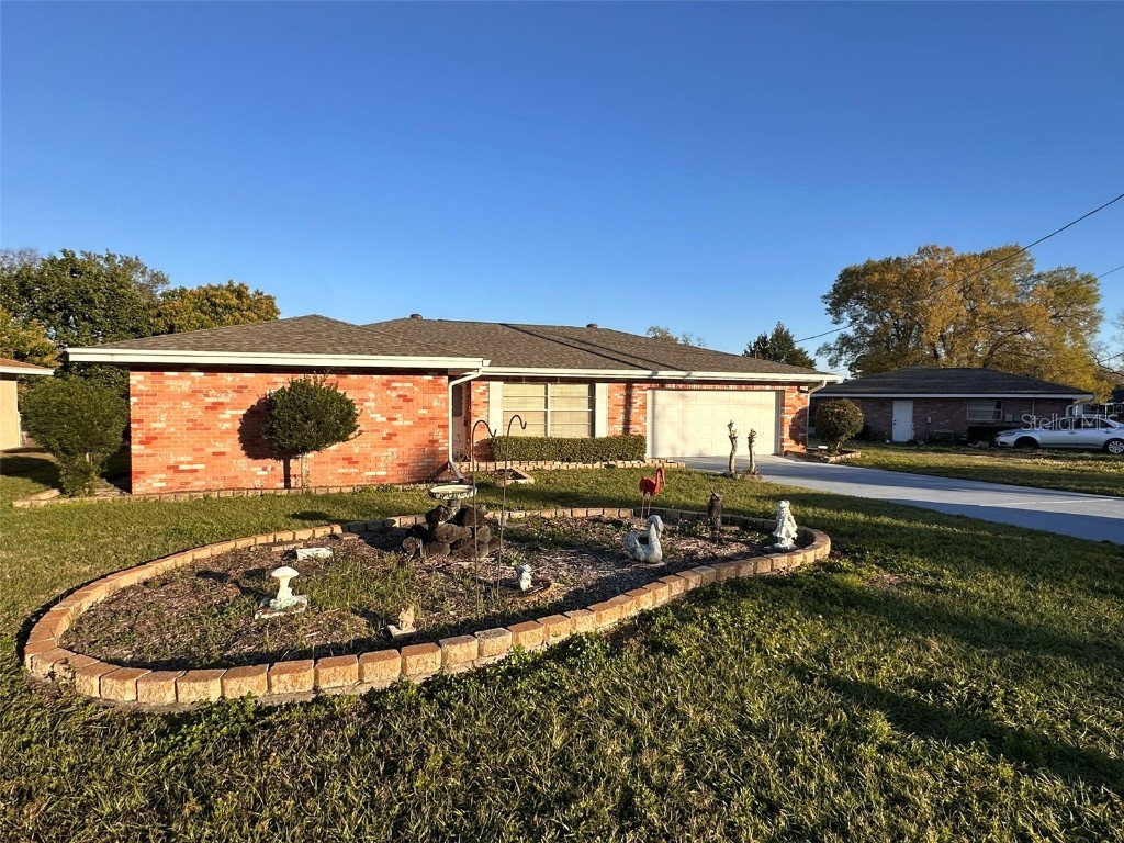 142 Okaloosa Drive Winter Haven FL 33884 P4929330 image1