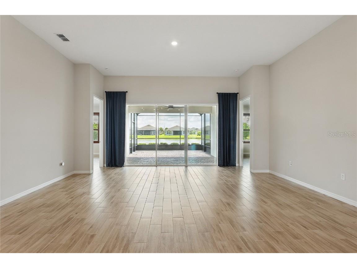 142 Olympus Way Kissimmee FL 34759 S5127381 image5