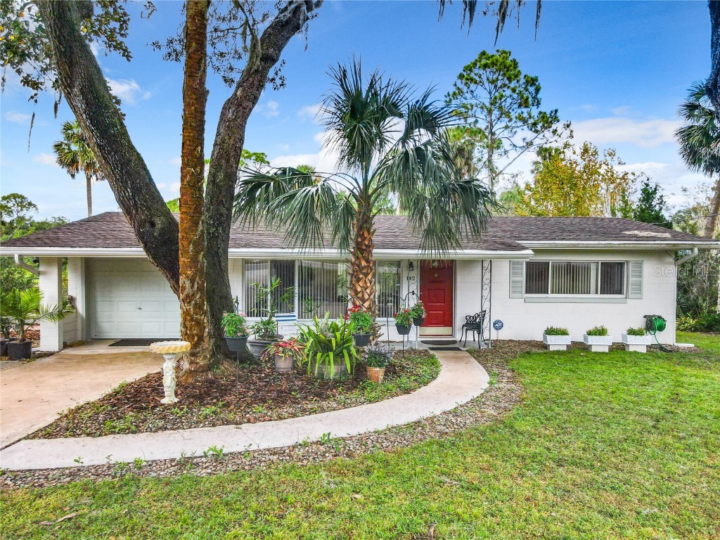 142 Plantation Road Debary FL 32713 - Lake of The Woods V4933014 image1