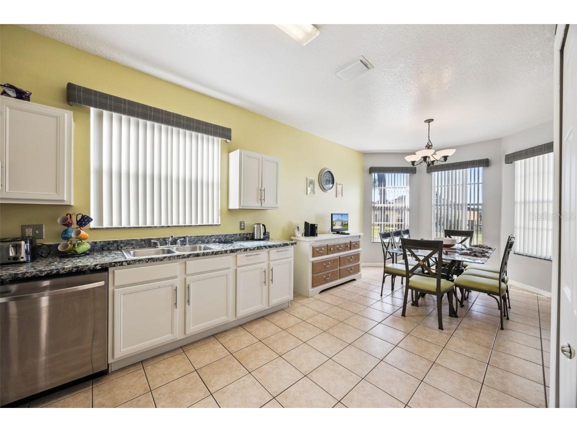 142 Plumoso Loop Davenport FL 33897 S5138939 image13