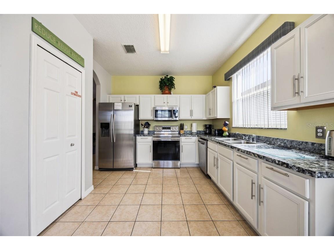 142 Plumoso Loop Davenport FL 33897 S5138939 image14