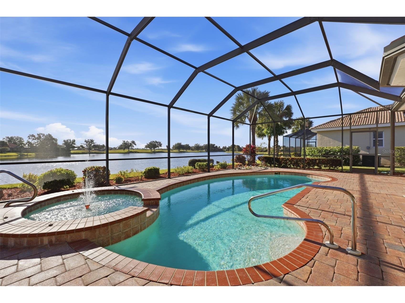142 Rimini Way North Venice FL 34275 N6142662 image1
