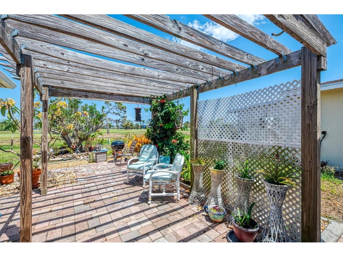 142 Rotonda Circle Rotonda West FL 33947 C7509371 image4