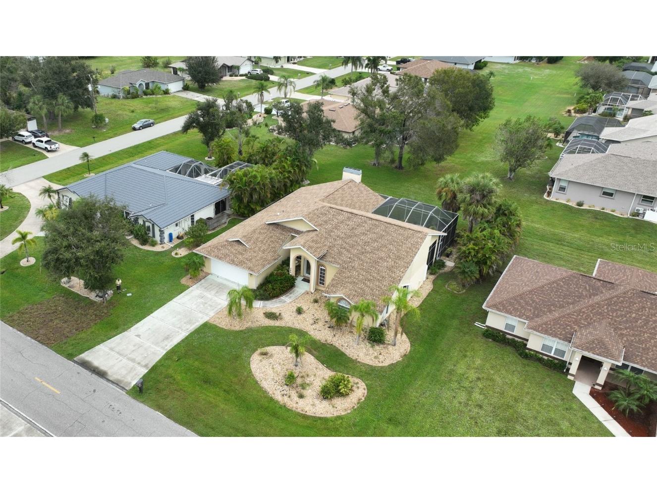 142 Seasons Drive Punta Gorda FL 33983 C7483614 image1