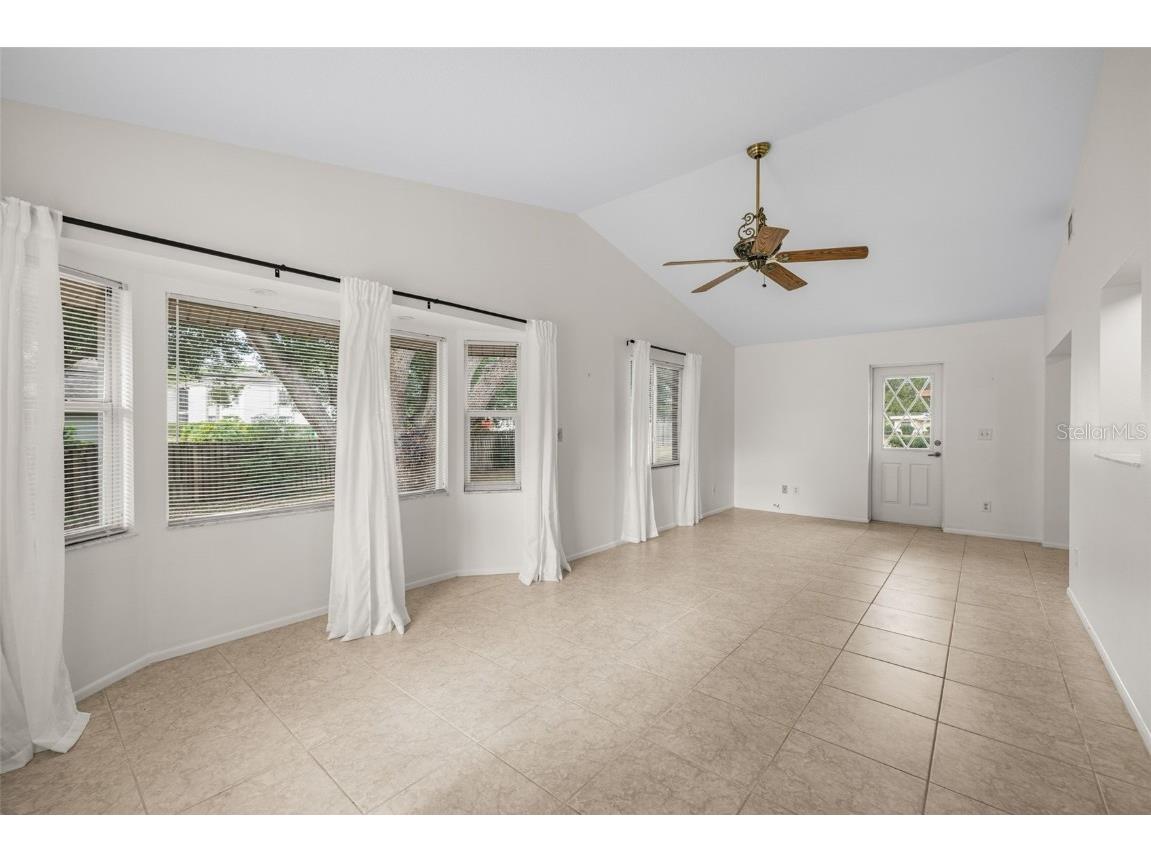 142 Stafford Circle Palm Harbor FL 34684 - LAKE TARPON TB8450333 image17