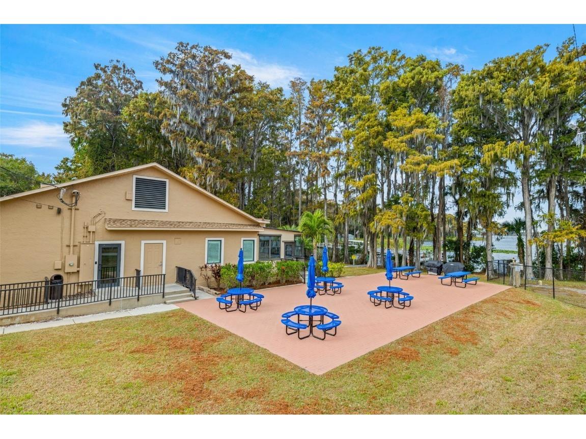 142 Stafford Circle Palm Harbor FL 34684 - LAKE TARPON TB8450333 image44