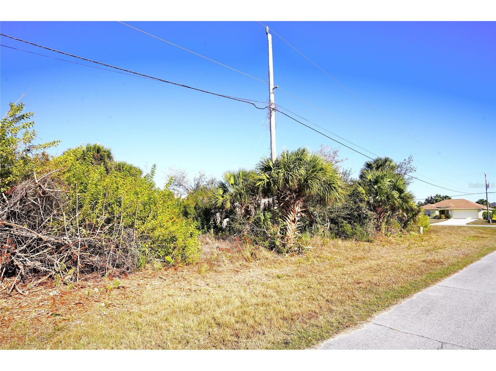 142 Sunny Way Rotonda West FL 33947 C7522414 image2