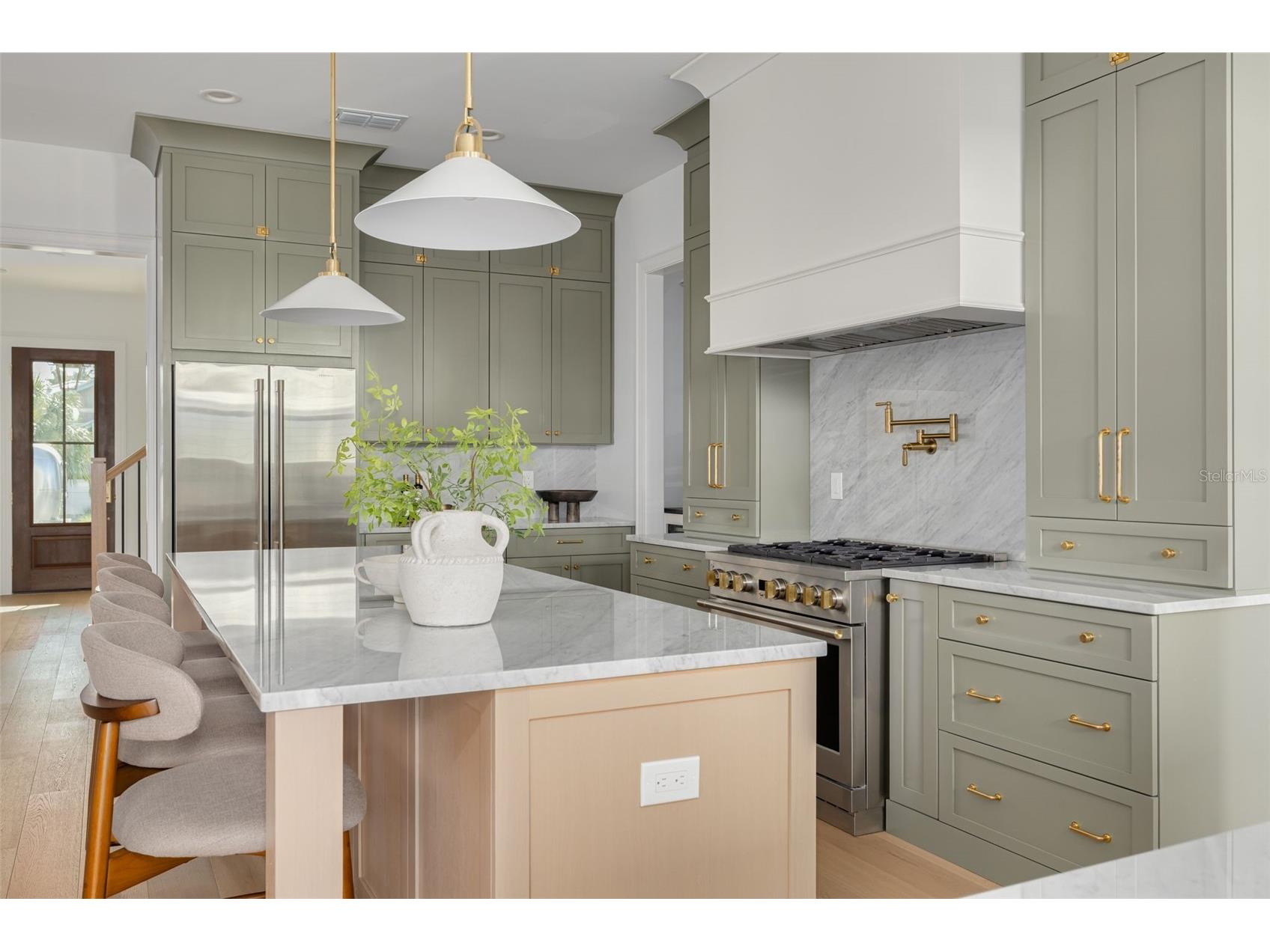 1420 14th Street N Saint Petersburg FL 33704 TB8493732 image6