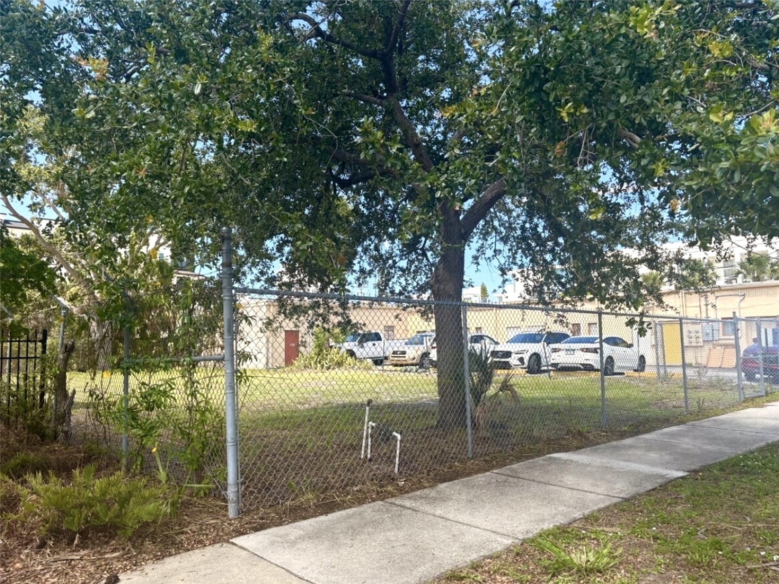 1420 5th Street Sarasota FL 34236 A4683214 image2