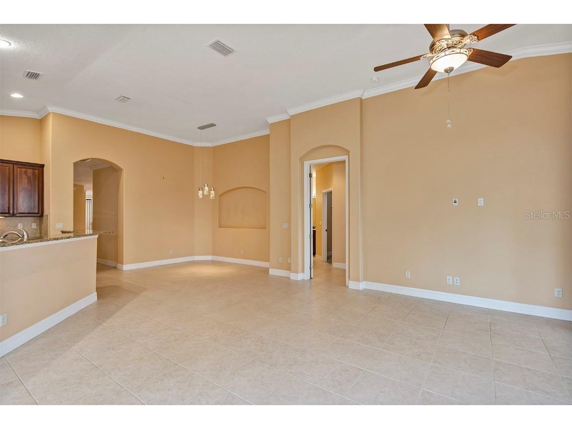 1420 Emerald Dunes Drive #7 Sun City Center FL 33573 O6327921 image17