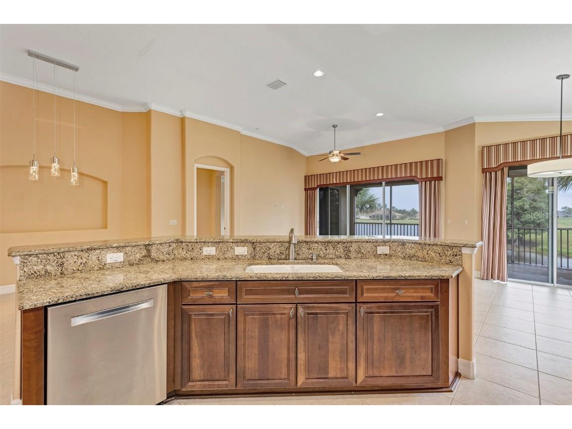 1420 Emerald Dunes Drive #7 Sun City Center FL 33573 O6327921 image22